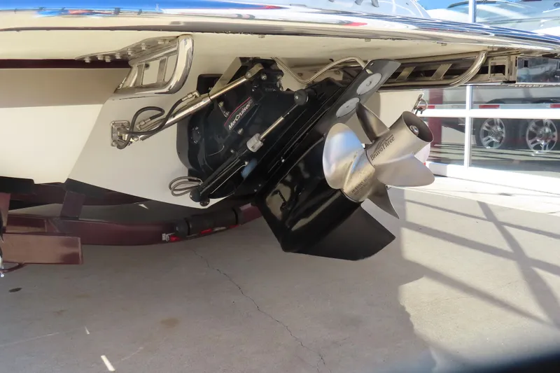 Slide: The Image of 2005 Cobalt 272 boat with MerCruiser Bravo Three outdrive and dual propellers. - 9