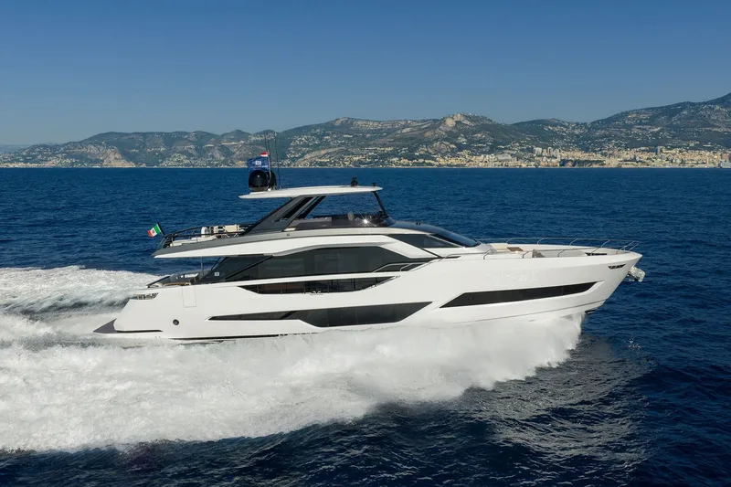 Slide: The Image of Ferretti 800 2026 - 6
