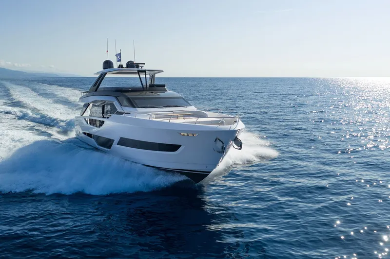 Slide: The Image of Ferretti Yachts 800 2026 - 7