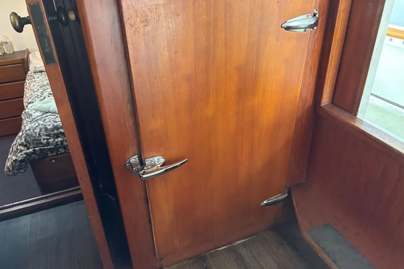 Slide: The Image of DeFever 37 - Galley Fridge - 4