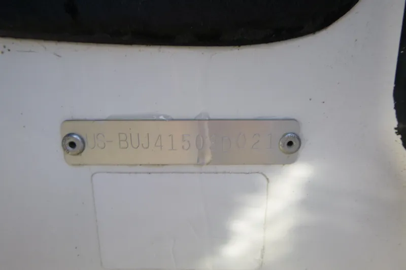 Slide: The Image of Hull identification number on a 2021 Tahoe 210 S boat. - 16