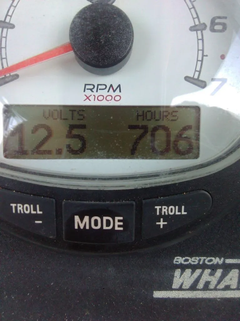 Slide: The Image of Boston Whaler Outrage 2002 - 5