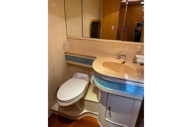 Slide: The Image of Electrical control panel on a 1995 JOHNSON 65 Flybridge Motoryacht. - 93