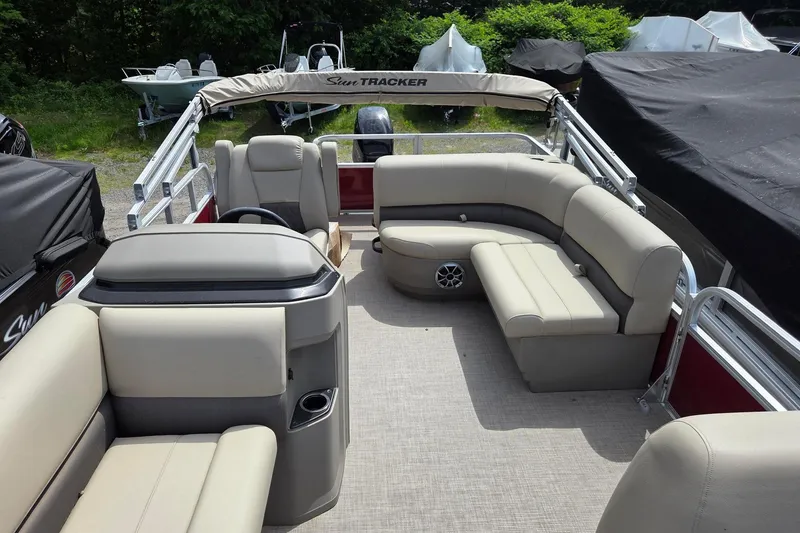 Slide: The Image of 2026 Sun Tracker Party Barge 18 DLX with spacious seating and modern design. - 7