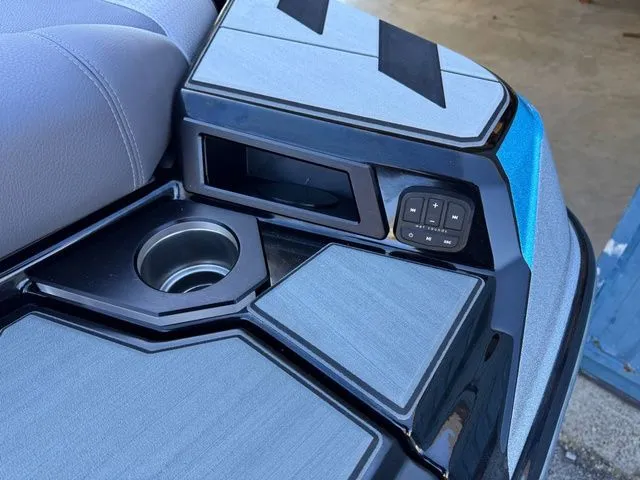 Slide: The Image of Centurion Ri245 2026 - 11