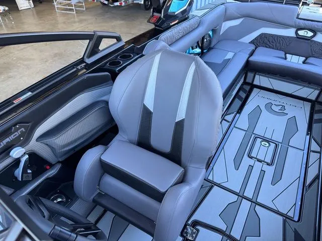 Slide: The Image of Centurion Ri245 2026 - 18