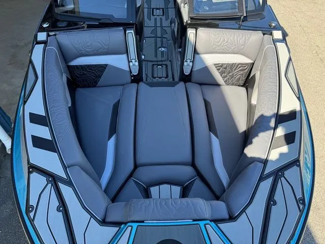 Slide: The Image of Centurion Ri245 2026 - 6