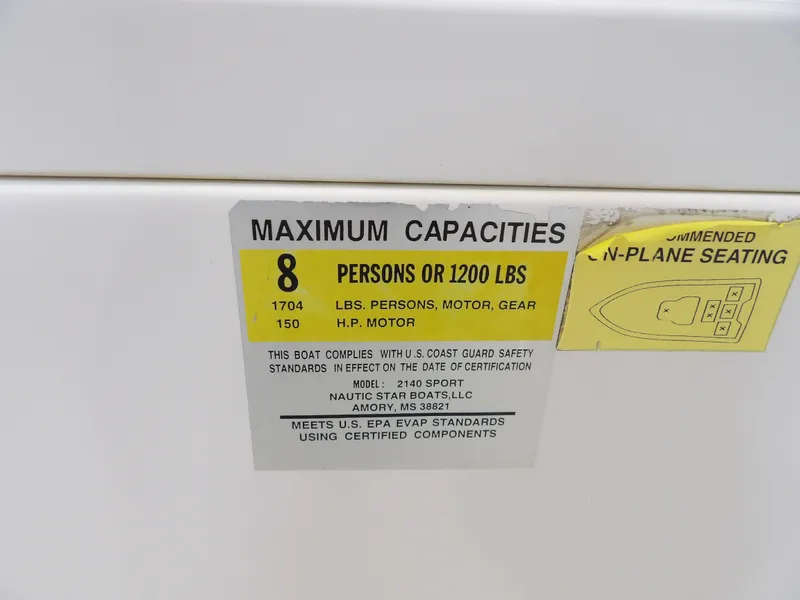 Slide: The Image of NauticStar 2140 Sport Shallow Bay 2017 - 11