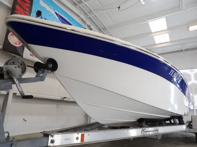 Slide: The Image of NauticStar 2140 Sport Shallow Bay 2017 - 5