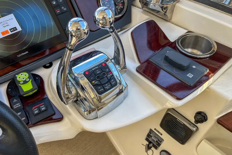 Slide: The Image of Meridian 441 Sedan 2015 - 18