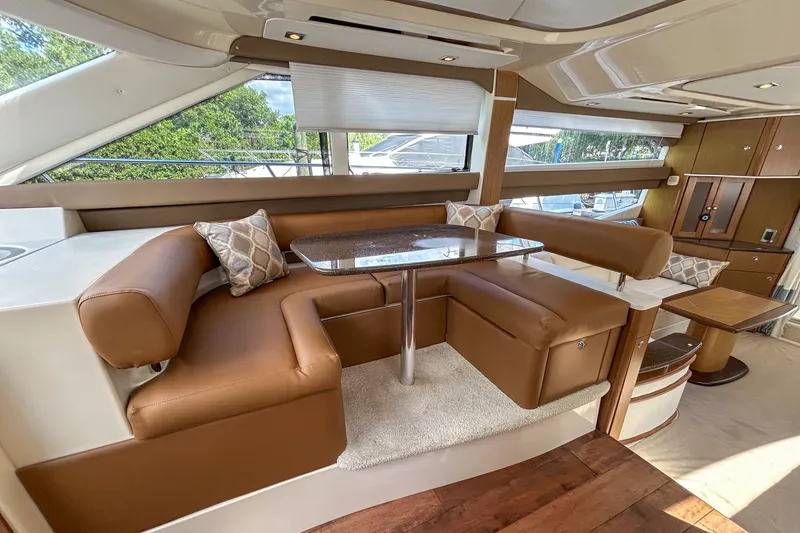 Slide: The Image of Meridian 441 Sedan 2015 - 33