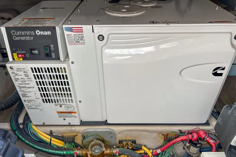 Slide: The Image of Meridian 441 Sedan 2015 - 63