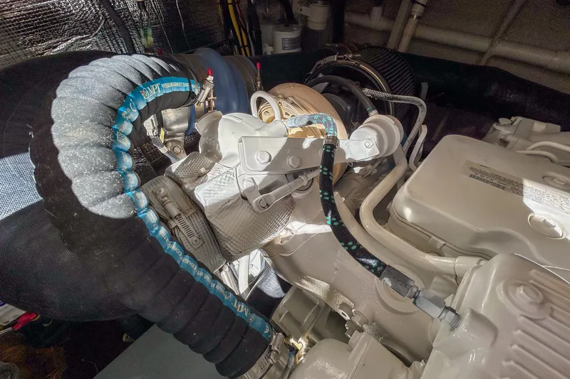 Slide: The Image of Meridian 441 Sedan 2015 - 66