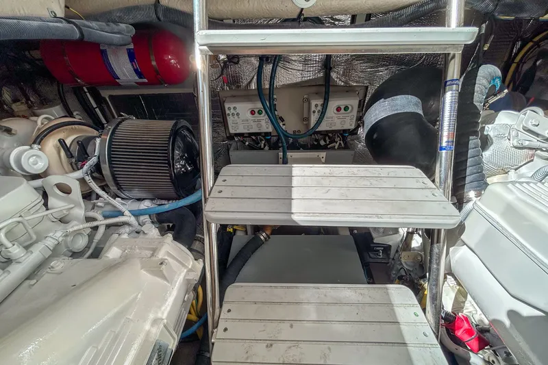 Slide: The Image of Meridian 441 Sedan 2015 - 68