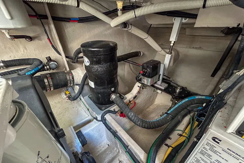 Slide: The Image of Meridian 441 Sedan 2015 - 73