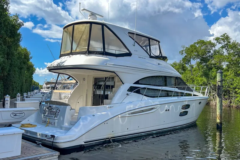 Slide: The Image of Meridian 441 Sedan 2015 - 78