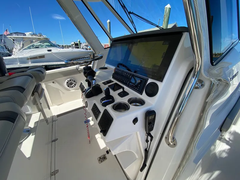 Slide: The Image of Pursuit S 378 Sport 2022 - 26
