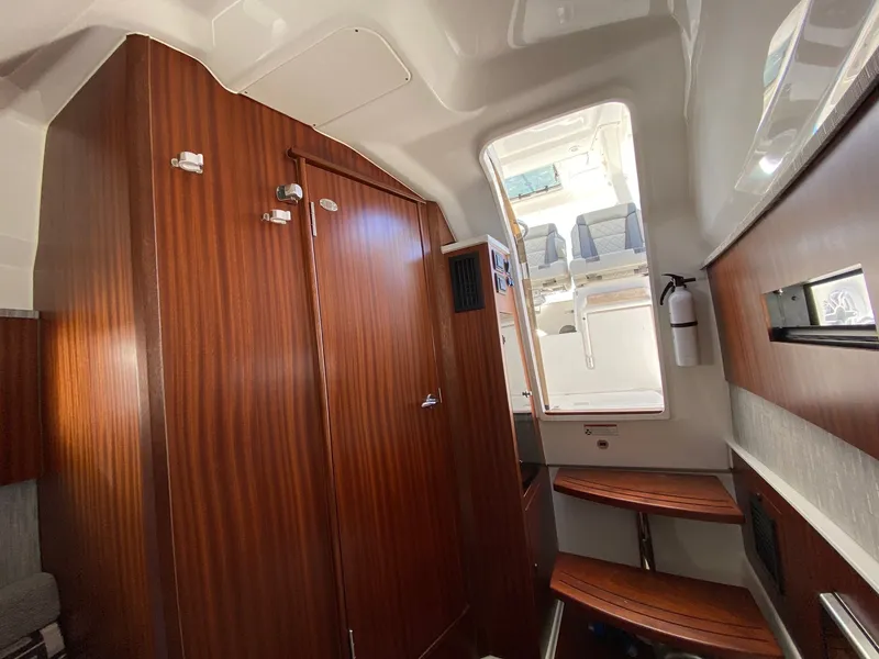 Slide: The Image of Pursuit S 378 Sport 2022 - 32