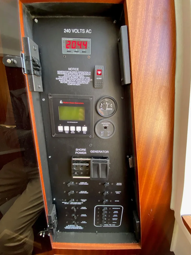 Slide: The Image of Pursuit S 378 Sport 2022 - 41