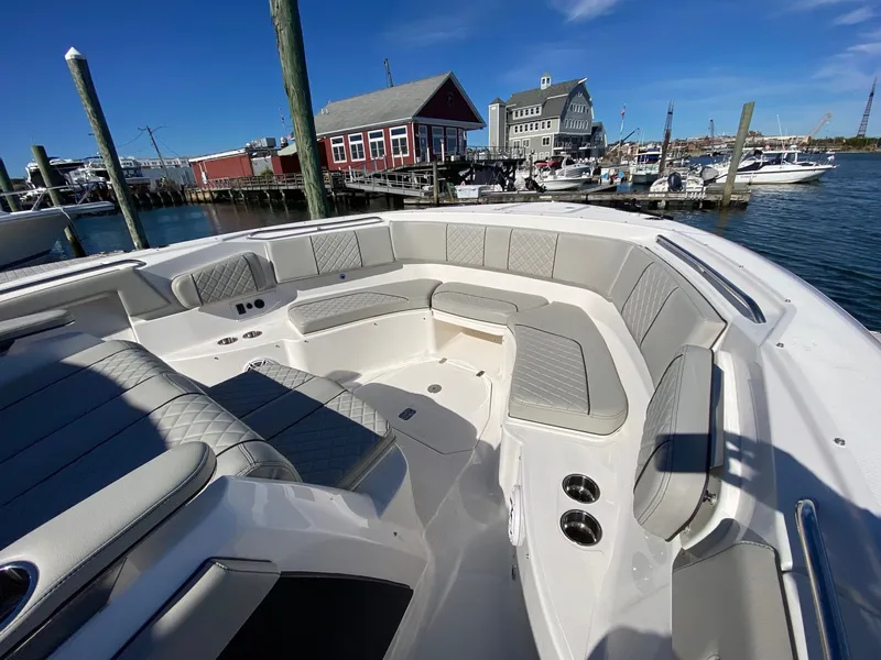 Slide: The Image of Pursuit S 378 Sport 2022 - 43
