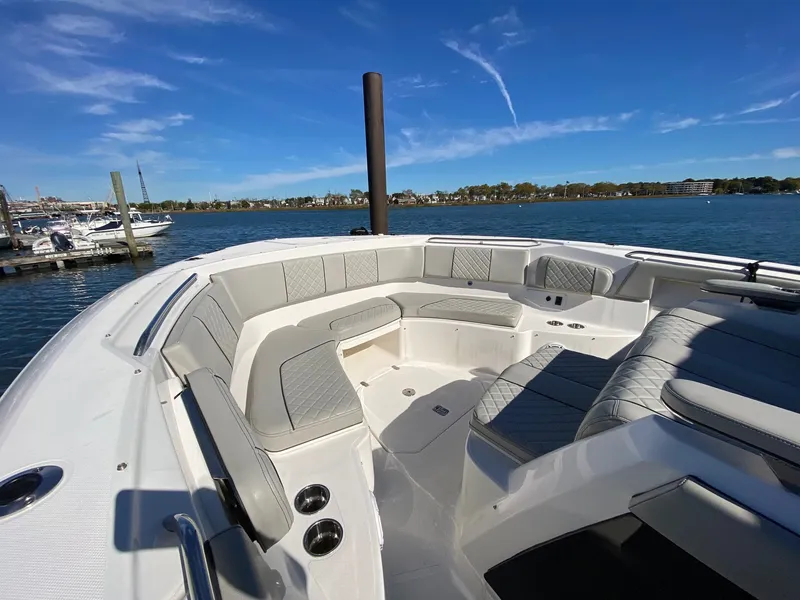 Slide: The Image of Pursuit S 378 Sport 2022 - 45