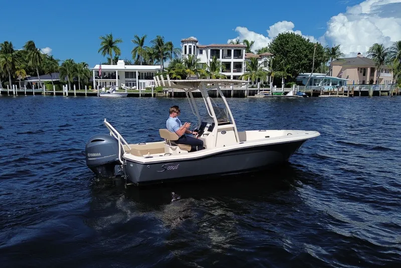 Slide: The Image of Scout 195 Sportfish 2023 - 6