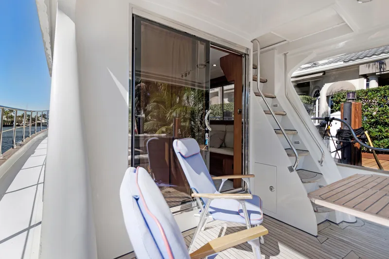 Slide: The Image of Luxury 2006 Noresman 480 Sedan yacht deck with seating and scenic view. - 22