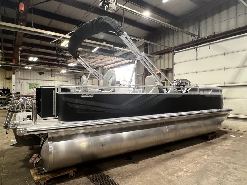 Slide: The Image of Tahoe Sport 2185 Rear Fish & Honda 4-Stroke EFI 2026 - 28