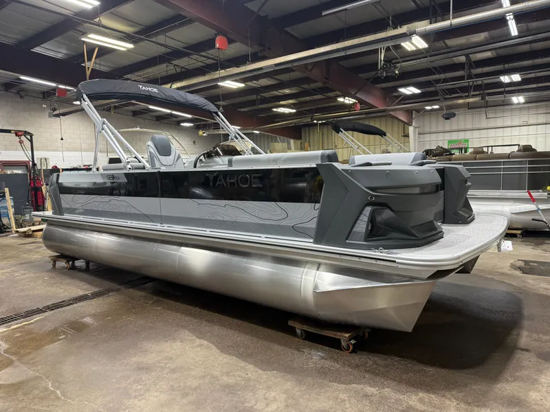 Slide: The Image of Tahoe Geofish 2385 Rear Fish & Honda 4-Stroke EFI 2026 - 48