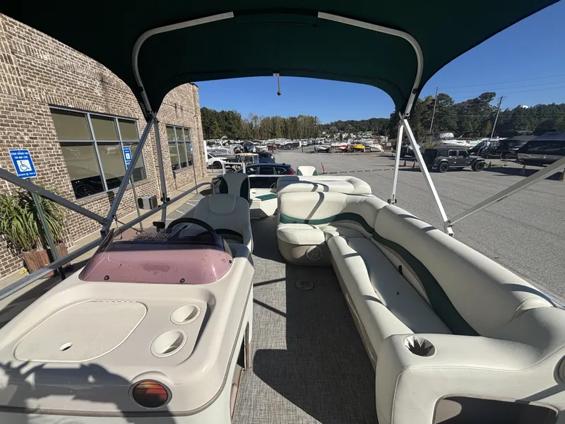 Slide: The Image of Sun Tracker Fishin' Barge 21 w/Mercury 40HP Big Foot- 4-Stroke Engine 2007 - 13