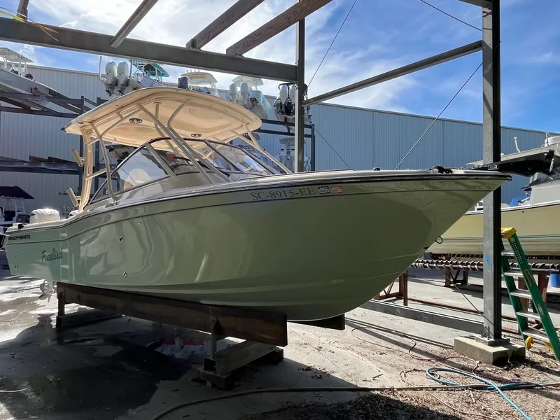 Slide: The Image of Grady-White Freedom 255 2024 - 22