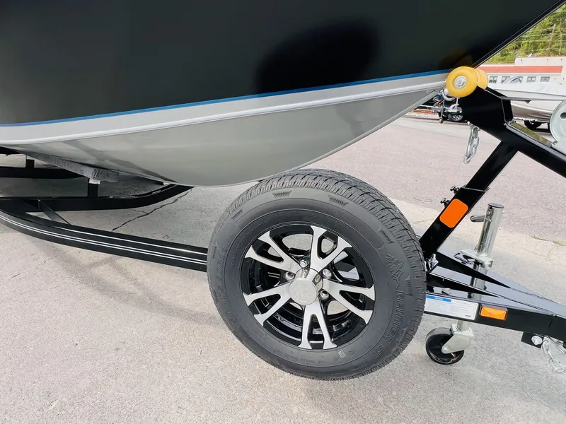 Slide: The Image of Starweld 16 Fusion DC - IN STOCK 2025 - 22