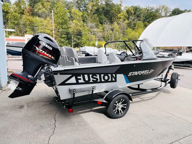 Slide: The Image of Starweld 16 Fusion DC - IN STOCK 2025 - 30