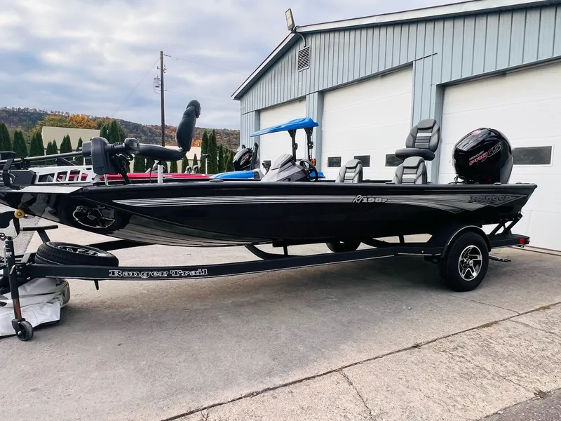 Slide: The Image of Ranger RT198P 2024 - 20