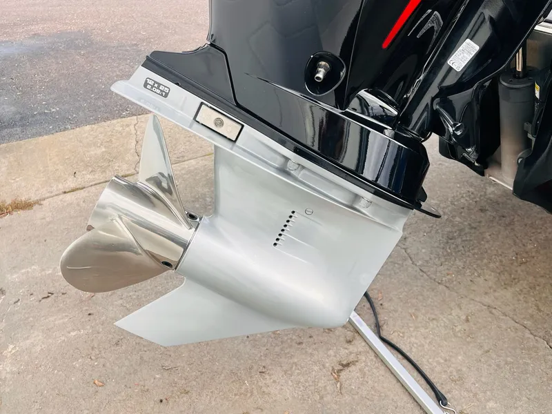 Slide: The Image of Ranger RT198P 2024 - 36