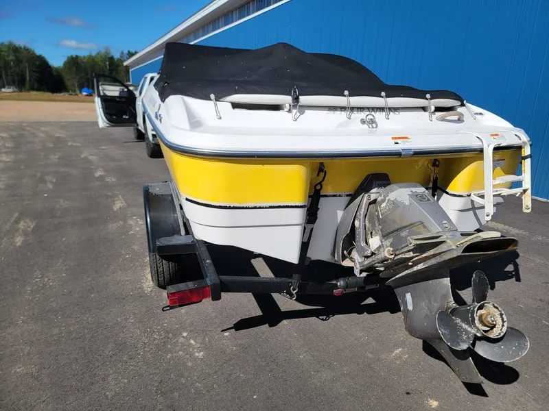 Slide: The Image of Four Winns 180H 2007 - 3