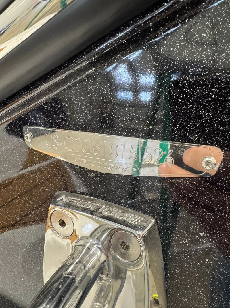 Slide: The Image of Nautique Super Air Nautique G21 2026 - 2