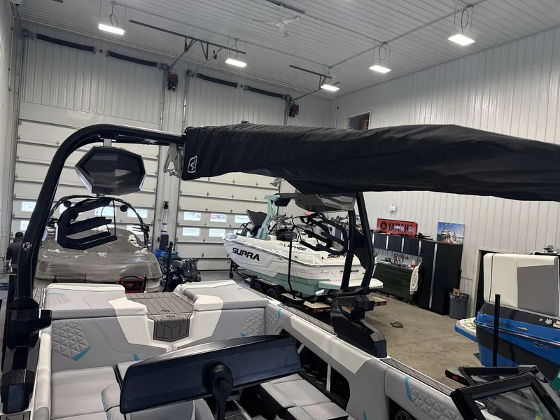 Slide: The Image of Nautique Super Air Nautique GS22 2026 - 11