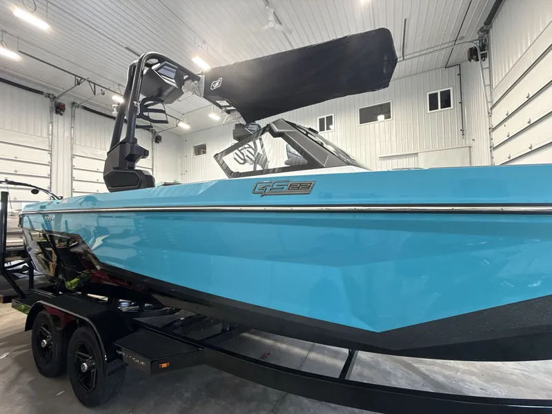 Slide: The Image of Nautique Super Air Nautique GS22 2026 - 8