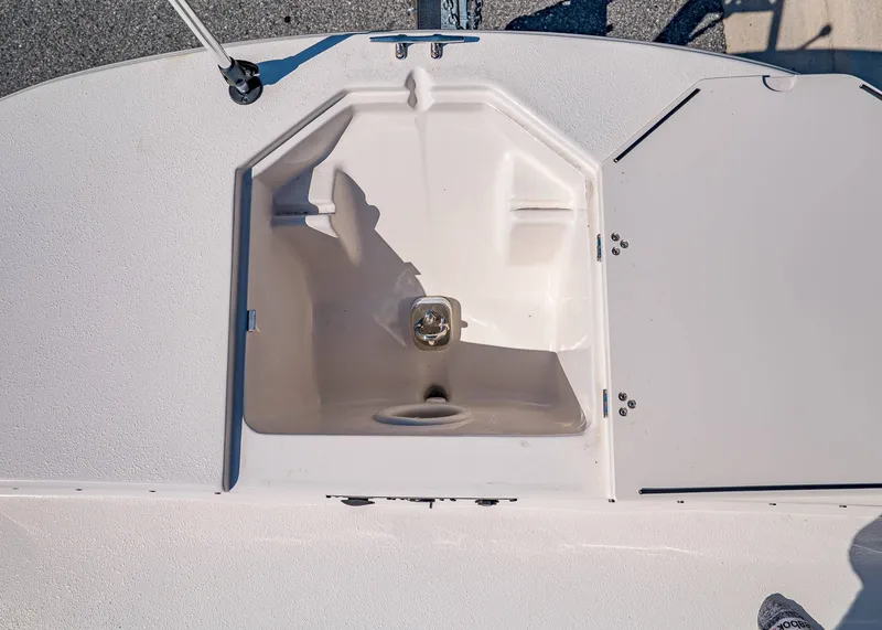 Slide: The Image of Carolina 21 LS 2026 - 22