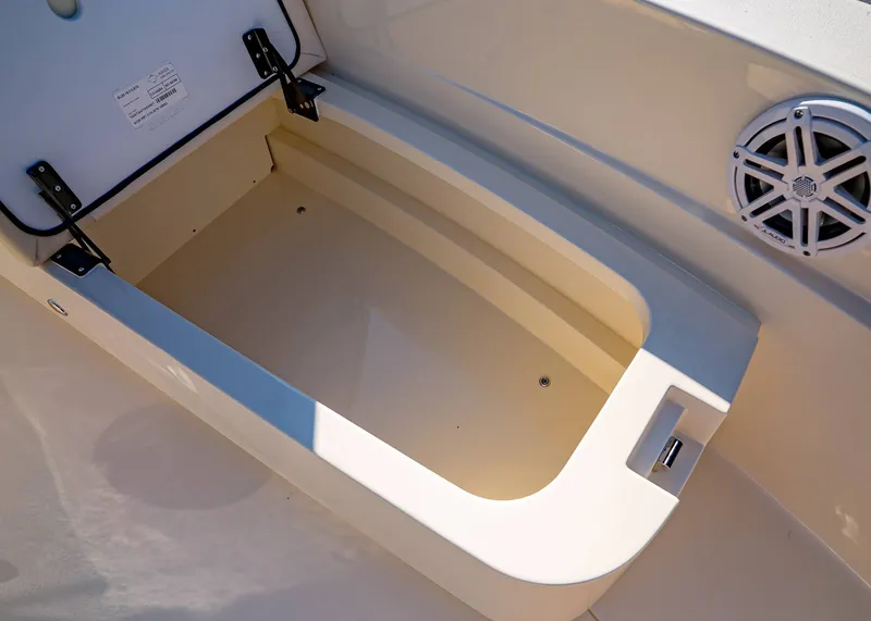 Slide: The Image of Scout 188 Sport Dorado 2026 - 22