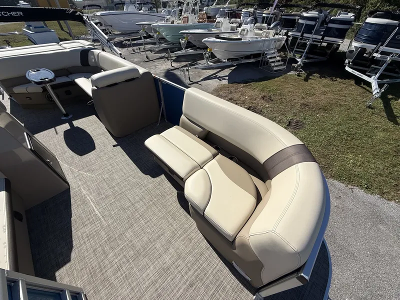 Slide: The Image of SunCatcher Select Series 20 C 2026 - 10