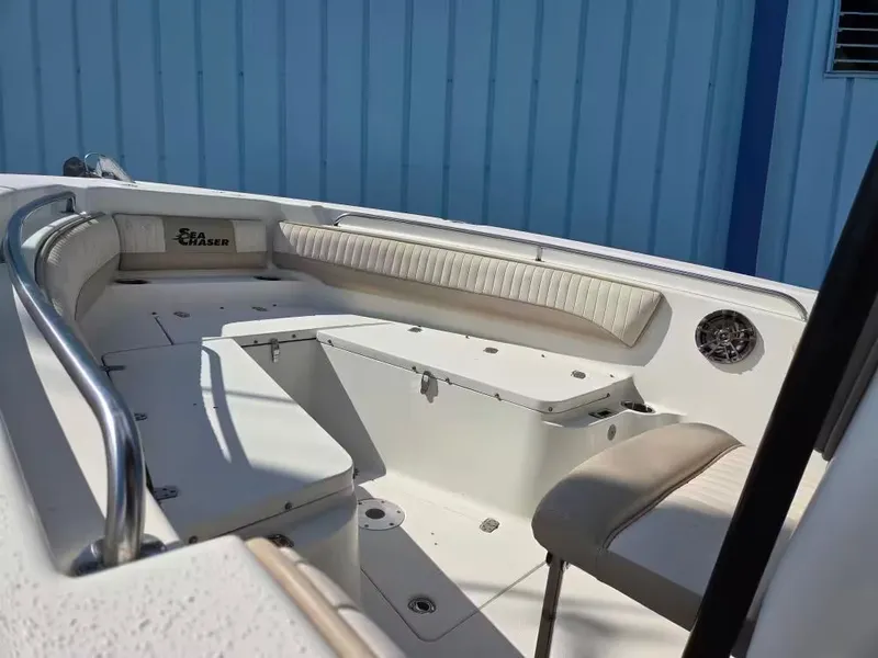 Slide: The Image of Sea Chaser 24 HFC 2016 - 7