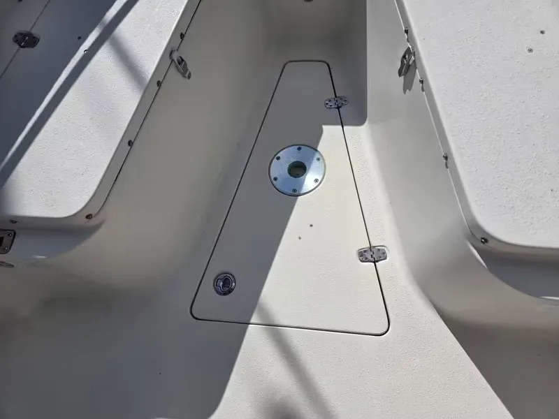 Slide: The Image of Sea Chaser 24 HFC 2016 - 8