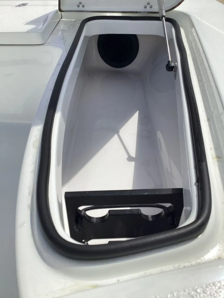 Slide: The Image of Blazer 675 2026 - 29