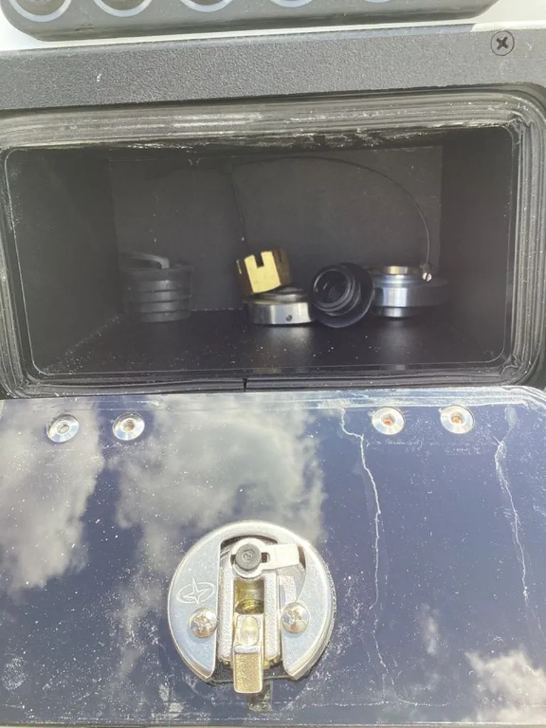 Slide: The Image of Blazer 675 2026 - 49