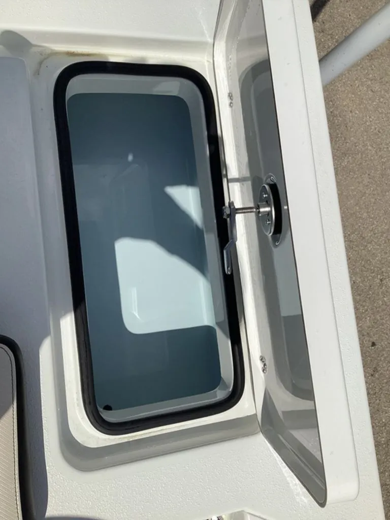 Slide: The Image of Blazer 675 2026 - 62