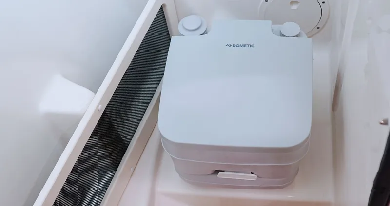 Slide: The Image of Grady-White Freedom 215 2026 - 16