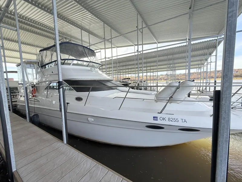 Slide: The Image of Sea Ray 420 Aft Cabin 2001 - 10