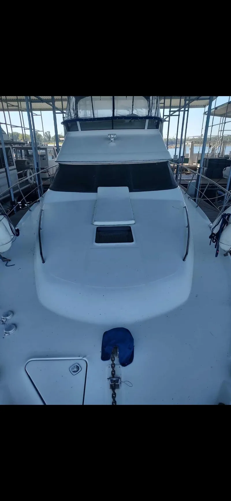 Slide: The Image of Sea Ray 420 Aft Cabin 2001 - 4